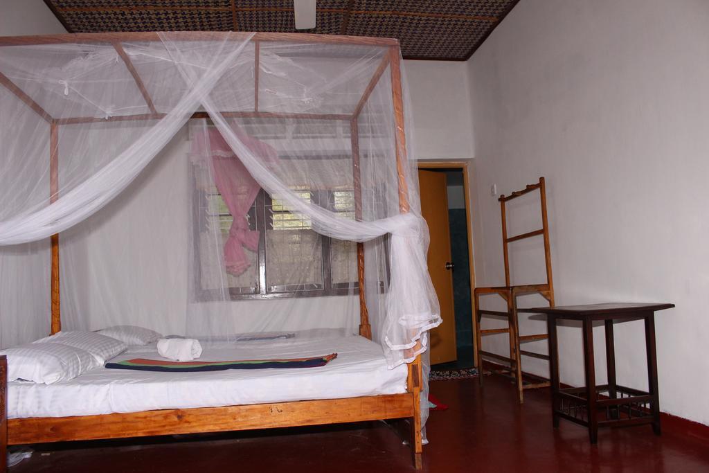 Abberny Villa Midigama-Est Chambre photo